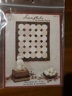 Snowflake Snowball Wall Quilt 20'' X 24'' Renee Plains