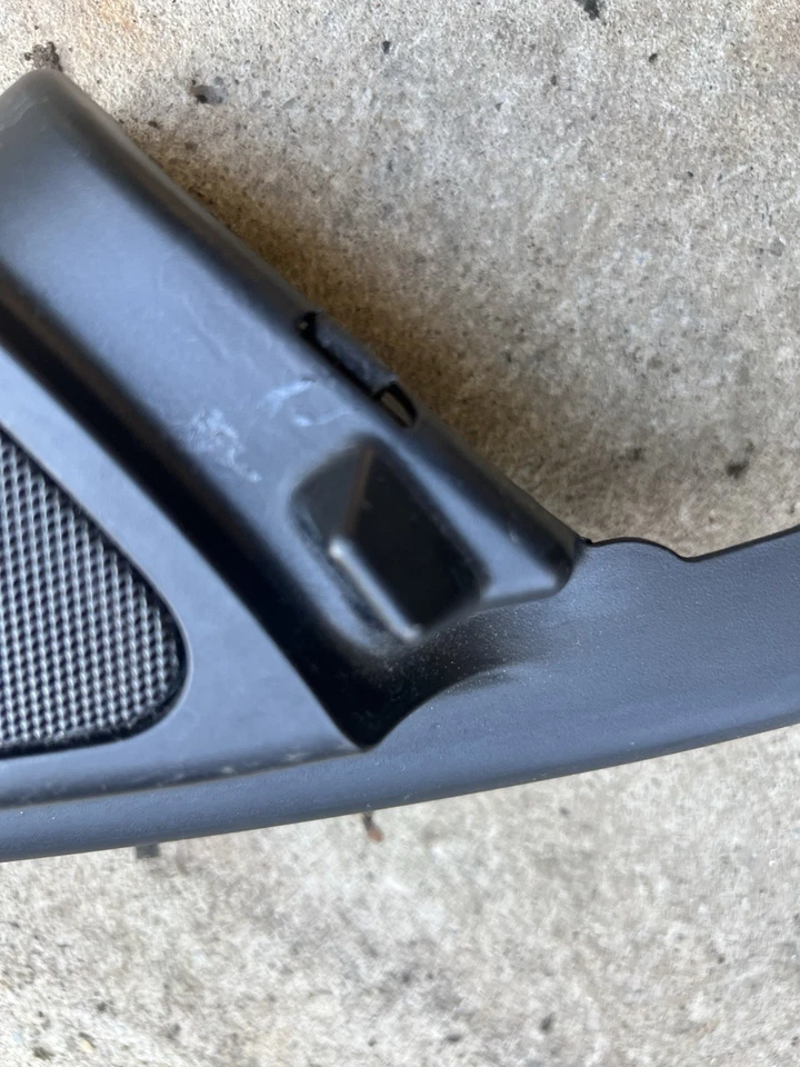 BMW E90 325i 330i 328i 2006 2007 2008 original puerta delantera derecha tweeter moldura Foto 3 de 4