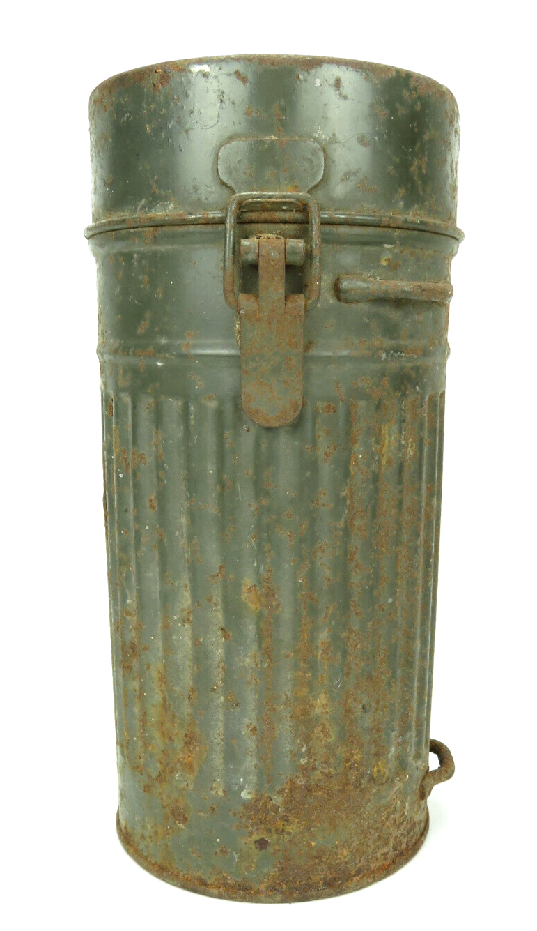 TWO ORIGINAL WWII GERMAN M31 MESS KITS & AUER GAS MASK CANISTER *NO