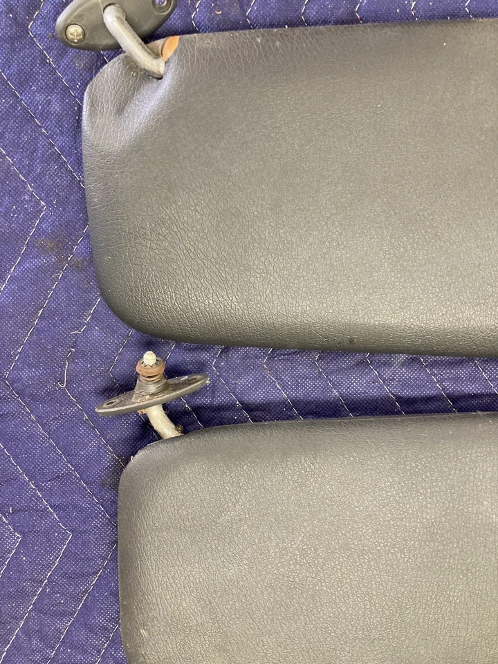 BMW 318i 325i E30 1984-1991 negro parasol delantero derecho izquierdo OEM #2604M Foto 3 de 4