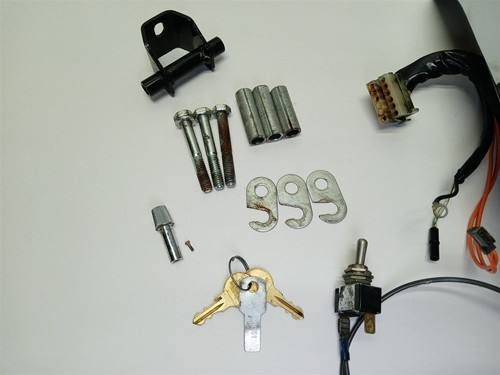 Harley-Davidson 1994 Softail Custom SpeedoInstrument Cluster Dash Console - Picture 17 of 18