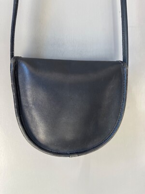 Vintage Coach Black leather crossbody brass hardware very good