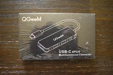 QGeeM USB C 4 Port Multifunctional Converter SEALED