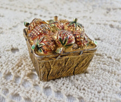 Hypnotique Berried Treasure Solid Creme Perfume Max Factor Strawberry Basket 60s