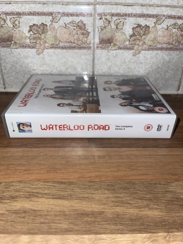 Waterloo Road The Complete Series 8 DVD Boxset School Drama 9 Disc Set - Image 3 of 4