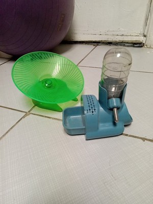 Hamster Wheel And Feeder And Water Combo (Used)