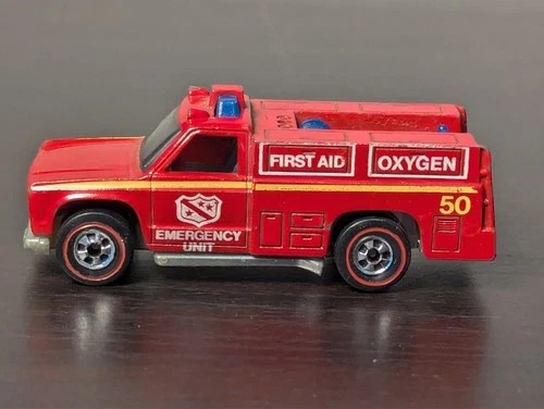 Vintage Hot Wheels Redline Emergency Unit 50 Red Fire Truck 1974 Hong Kong - VID