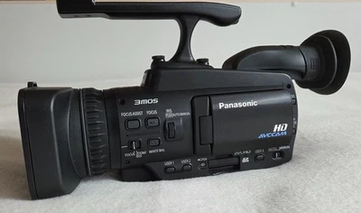 Panasonic AG-HMC41EJ 3CCD Full-HD AVCCam KAUM GEBRAUCH IN SUPER ZUSTAND WIE NEU - Bild 1 von 4