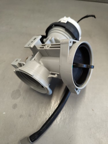 LG Ablaufpumpe Laugenpumpe Pumpe WDD0015X1MBLDC 64082902  #43117