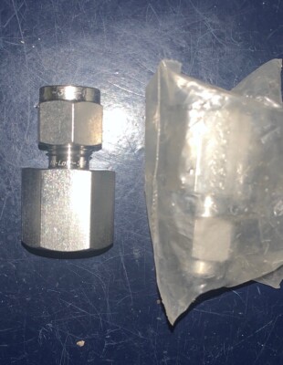 2 X TYLOK 1/4'' Tube x 1/4'' FNPT  SS-4-DFC-4 316 Stainless Steel X 2 Fittings