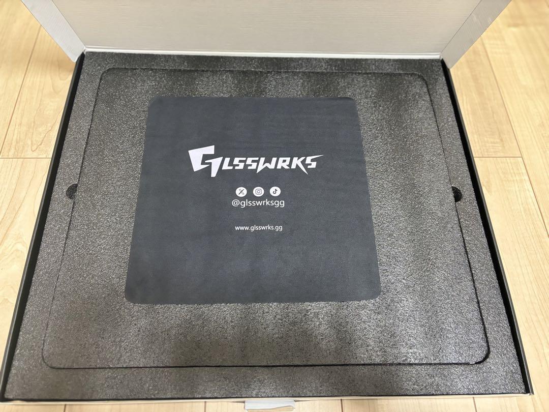 GLSSWRKS Akari Premium Glass Mousepad - マウス・トラックボール最高 の