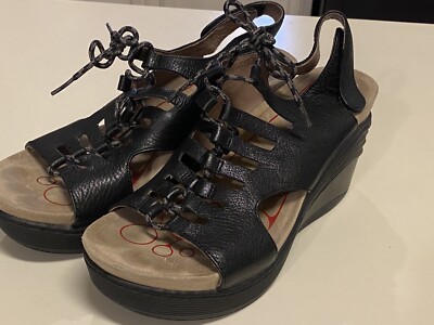 Bionica Sirus Ghillie Sandal Womens Size 8-1/2 Black Leather Wedge Comfort Shoe