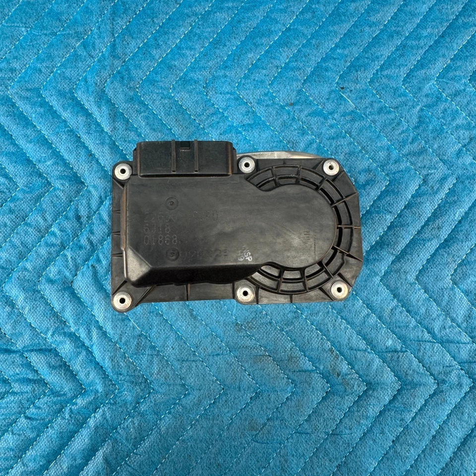 Toyota Avalon XL 2005-2010 carrocería del acelerador OEM Foto 3 de 4