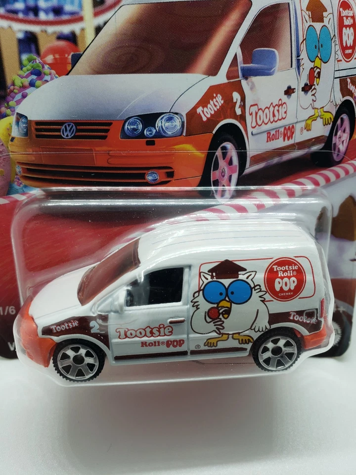 Matchbox Tootsie Roll Pop 2023 VW Caddy entrega 1/64 Foto 2 de 3