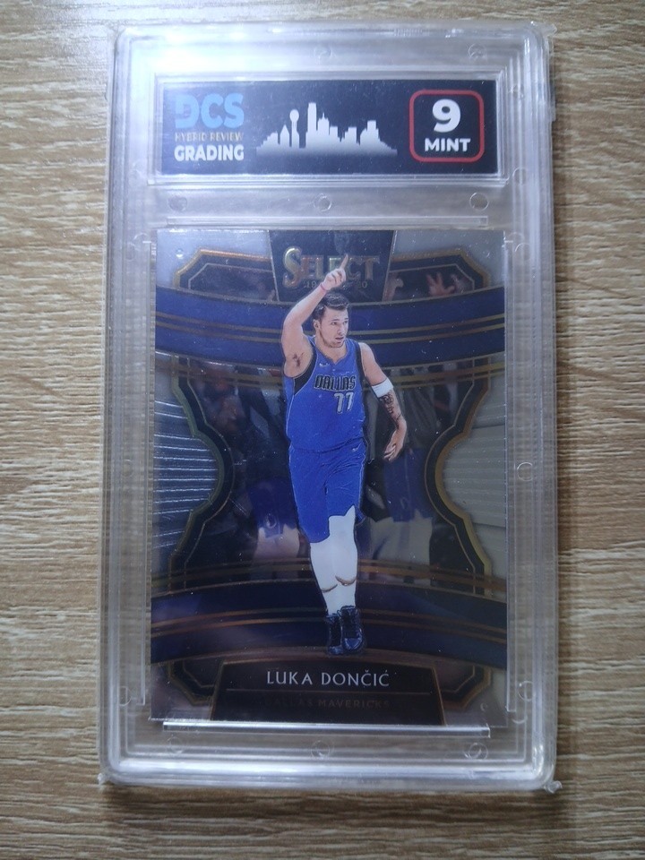 2019 Panini Select Luka Doncic #67 PSA 9 Lakers Mavericks