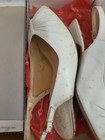Vintage White Leather Women's shoes Size 9 Wide -Rough Shape- Read Below — photo 2