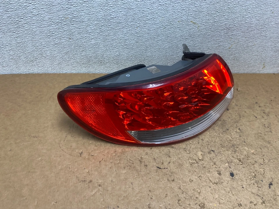 Luz trasera izquierda conductor Hyundai Azera 2006 2007 2008 2009 OEM T0987 DW Foto 3 de 4