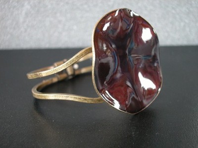 Vintage Pilgrim Brass & Resin Red Marbled Cuff Bracelet Size 7