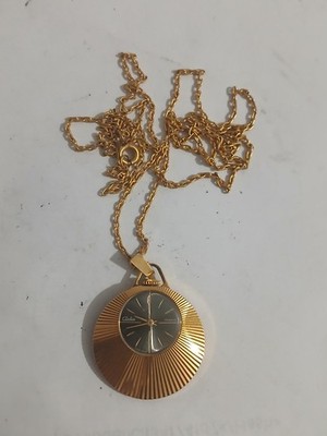 Vintage Russische Damen Anhängeruhr März 1971