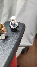 LEGO Star Wars Minifigures Lot Of 2 + iron man + 1 other 