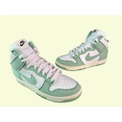 Nike Unisex Dunk Hi 1985 DV1143-300 Enamel Green Mens Sz 10.5 Or W Sz 12