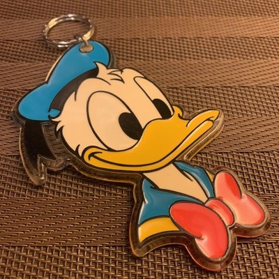 Super big Donald vintage keychain #b6b692
