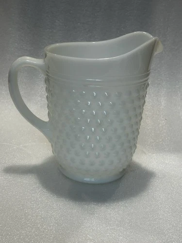 Vintage Large White Milk Glass Hobnail Pitcher  – Retro Fenton-Style Kitchenware