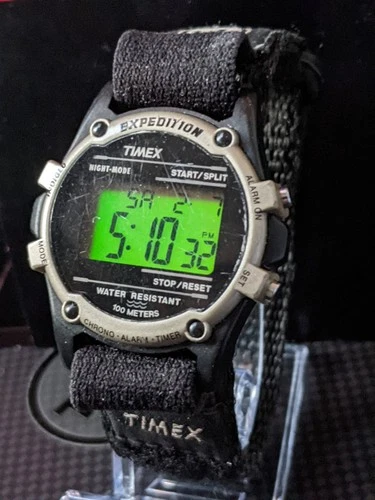 Vintage Timex Expedition 745 Men’s Digital Watch- NO RESERVE!