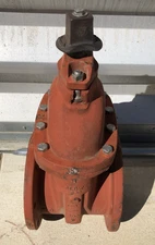 Clow Valve 2839 200W 8" FLG Gate Valve - NEW!