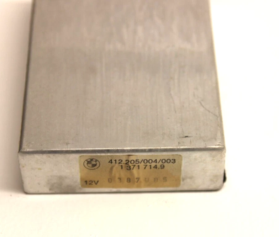 BMW OEM GENUINO E23 E24 E28 E30 MÓDULO DE CONTROL DE CRUCERO UNIDAD CEREBRAL VDO 325 318 535 Foto 2 de 4