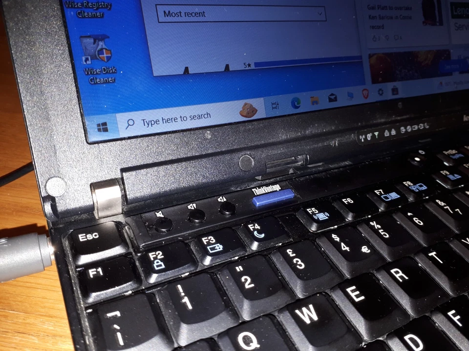 Lenovo ThinkPad X201 intel Core i7 8GB RAM 240GB SSD WIN 10 - Image 4 of 4