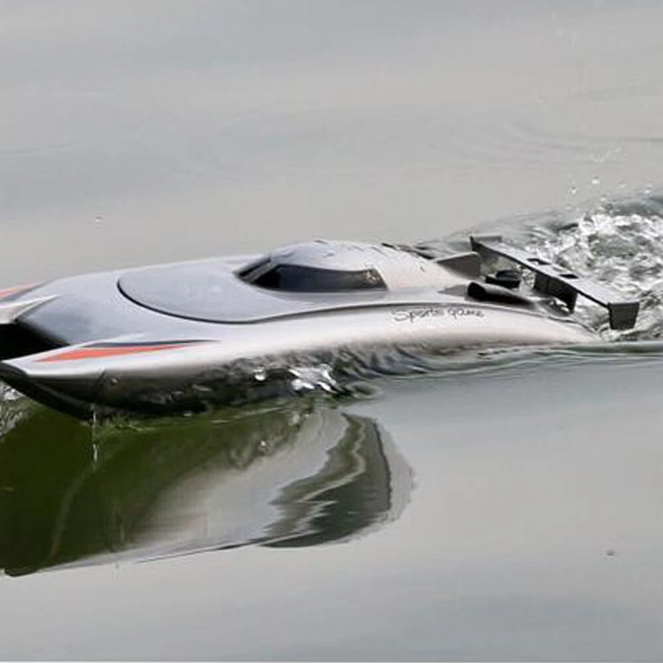 2.4GHz Control Remoto Alta Velocidad Eléctrico RC Carreras Doble Motor Barco Foto 3 de 4