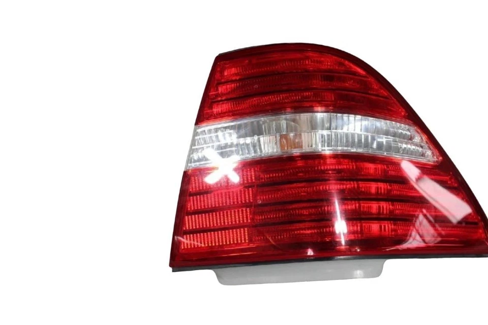 Lexus LS430 UCF30 UCF31 Tail Light Right Side OEM Used Genuine Japan Foto 2 de 3
