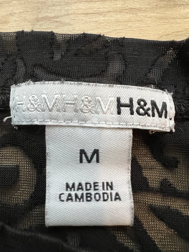 Top H&M Y2K Negro Semi Transparente Terciopelo Burnout Manga Larga - Talla M Foto 3 de 4