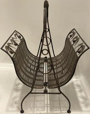 VINTAGE MID CENTURY METAL WICKER RATTAN  WOVEN FOLDING MAGAZINE BOOK RACK