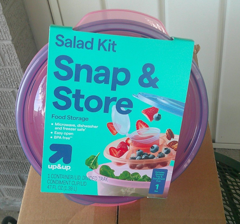 Lot of 6  sets of Snap&Store Salad Kit