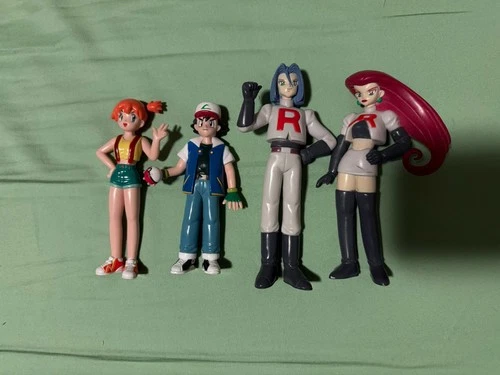 Tomy Pokémon Figure Character Set Ash, Misty & Team Rocket vintage