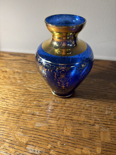 Vtg Cobalt Blue Venetian Boho chic 22K gold accent vase, 5.5" - Picture 3 of 6
