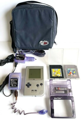 VINTAGE NINTENDO SILVER GAMEBOY POCKET GAME CONSOLE BUNDLE + GAMES