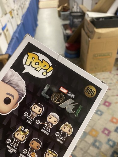 Owen Wilson Mobius Signed Autograph Marvel Loki Funko Pop #896 Green Ink - Picture 9 of 11