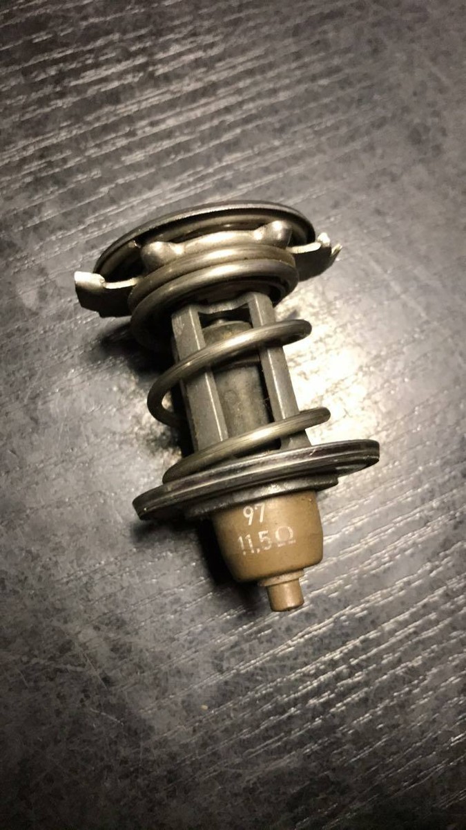 1437039 5385296 Thermostat Assy (Coolant Thermostat) BMW 5-Series 