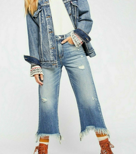 Daybreak High Rise Wide Leg Crop Jeans 