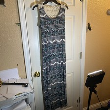 Hot Kiss Women M MEDIUM Long Dress Crochet Back Maxi Geometric Abstract Casual