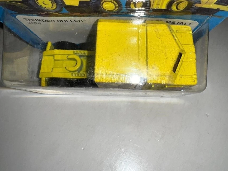 1979 HOT WHEELS "ROLLING THUNDER" WORK HORSES #3924 Yellow Tractor Cab - Image 4 of 4