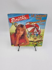 Vinyle 45 tours Dorothée : Le Jardin des Chansons (Volume 1) avec fourreau