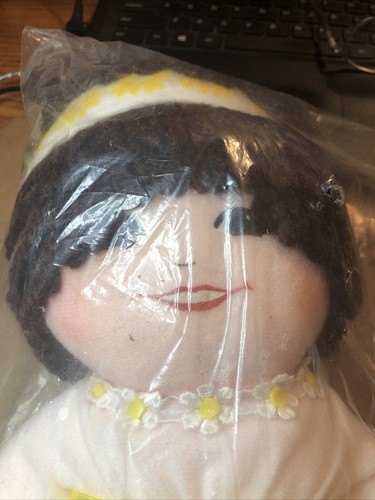 MOTHER NATURE Chiffon Margarine 15” Plush Vintage Stuffed Toy Doll NEW NIP 1983 - Picture 2 of 4