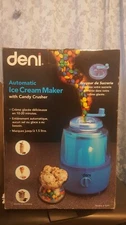 5201 fully automatic 1-1/2-quart ice-cream maker with candy crusher, blueberry
