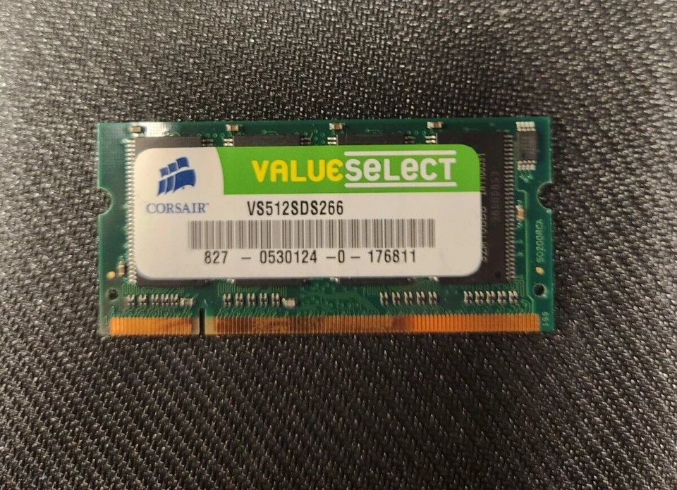 Corsair Value Select - 512MB DDR1 SDRAM - VS512SDS266 - Laptop RAM Memory Card - Image 2 of 2