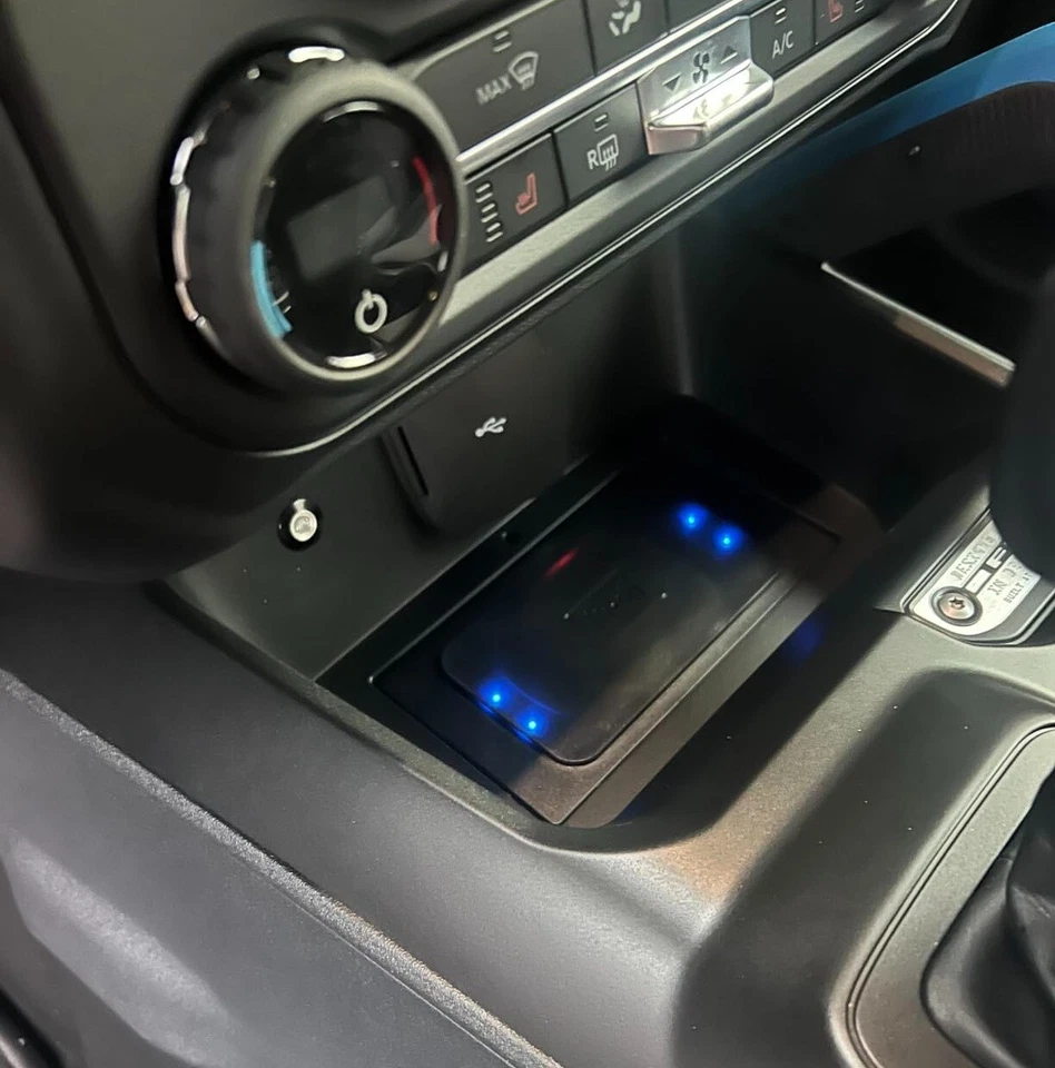 20W Wireless Charging Pad for Ford Bronco 2021 2022 2023 2024 2025 - Image 3 of 4