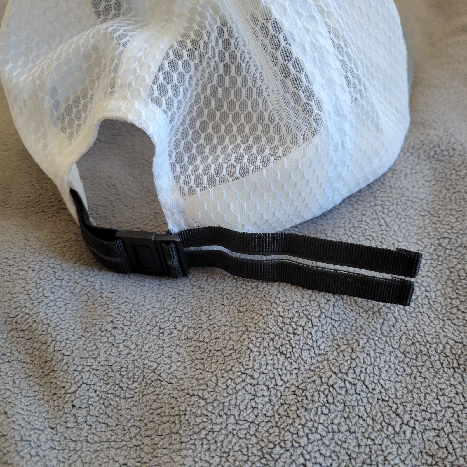 ELLEWIN Hat Cap White Mesh Adjustable Breathable … - image 3